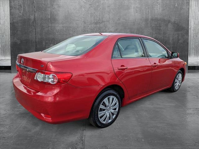 2013 toyota corolla le