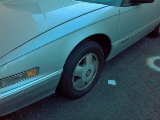 buick reatta 1989 gray
