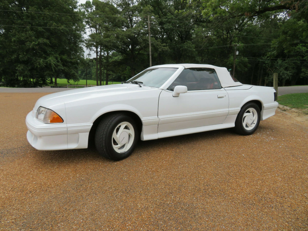 1990 asc mclaren ford mustang 16,xxx miles automatic
