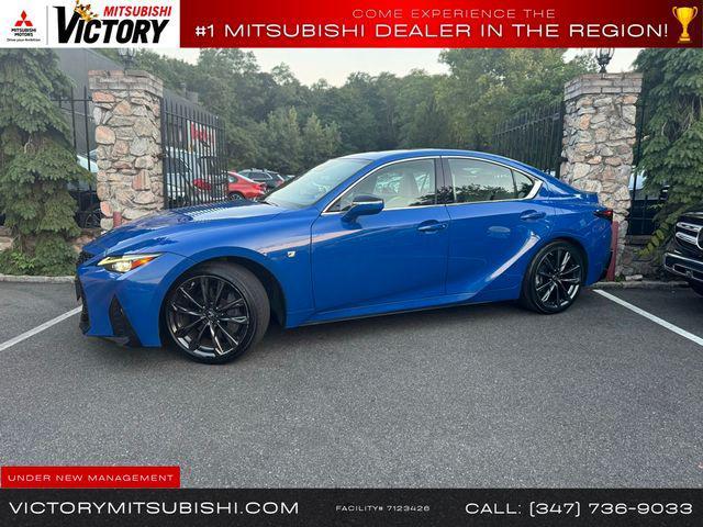 2021 lexus is 350 base