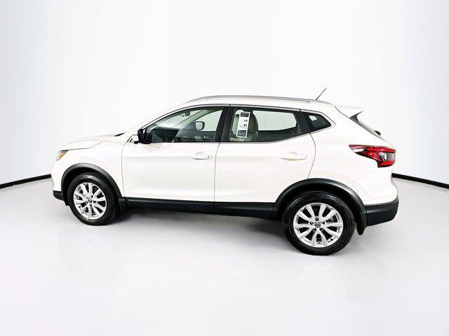 2022 nissan rogue sport sv
