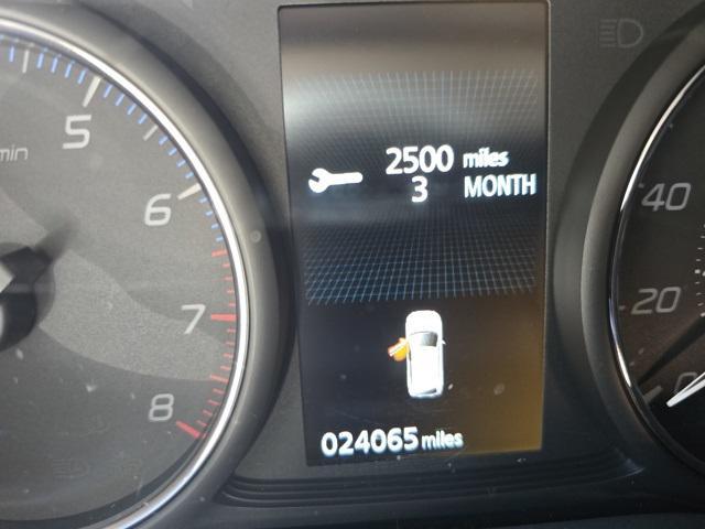 2020 mitsubishi outlander sel