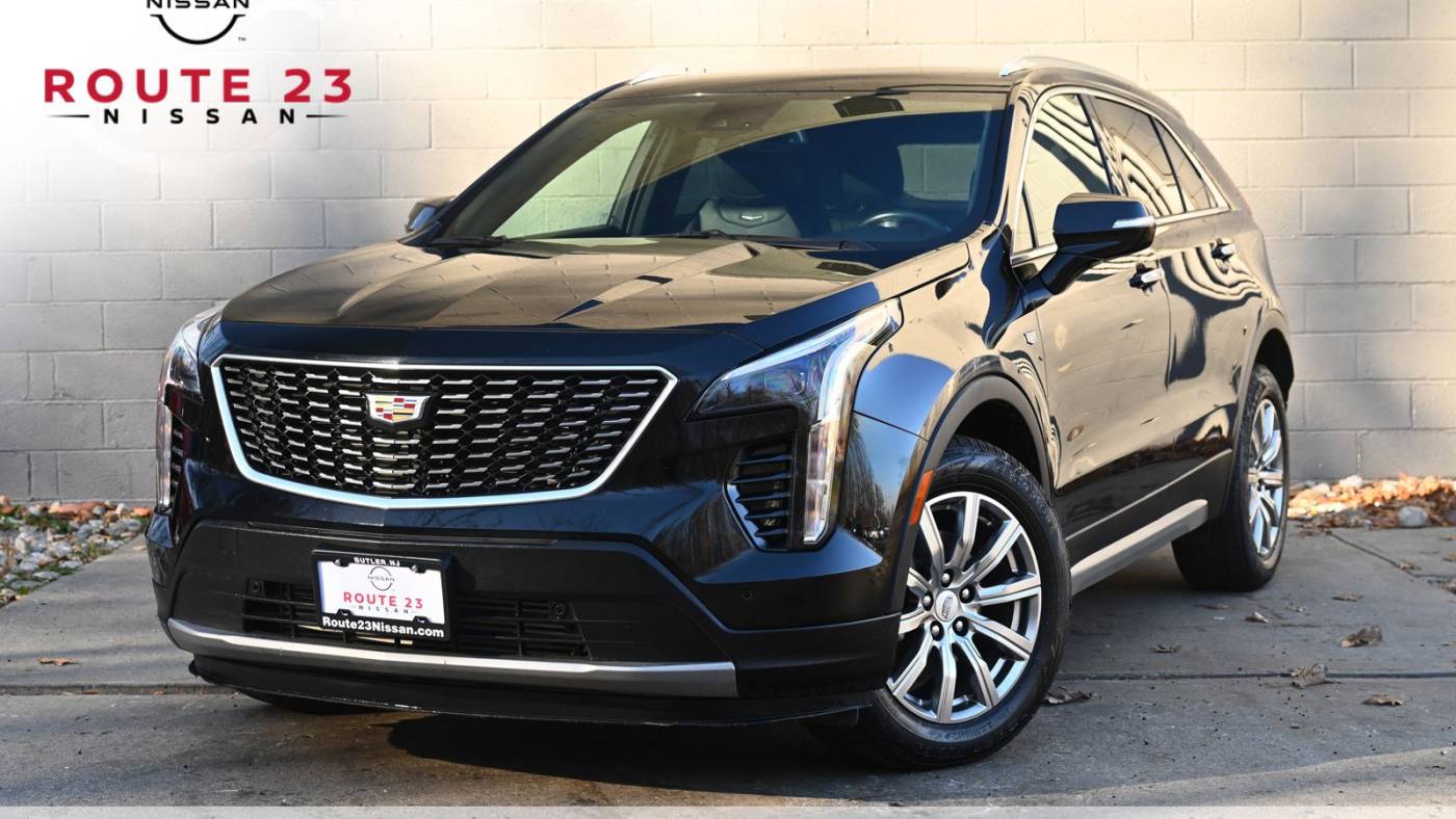 2022 cadillac xt4 premium luxury