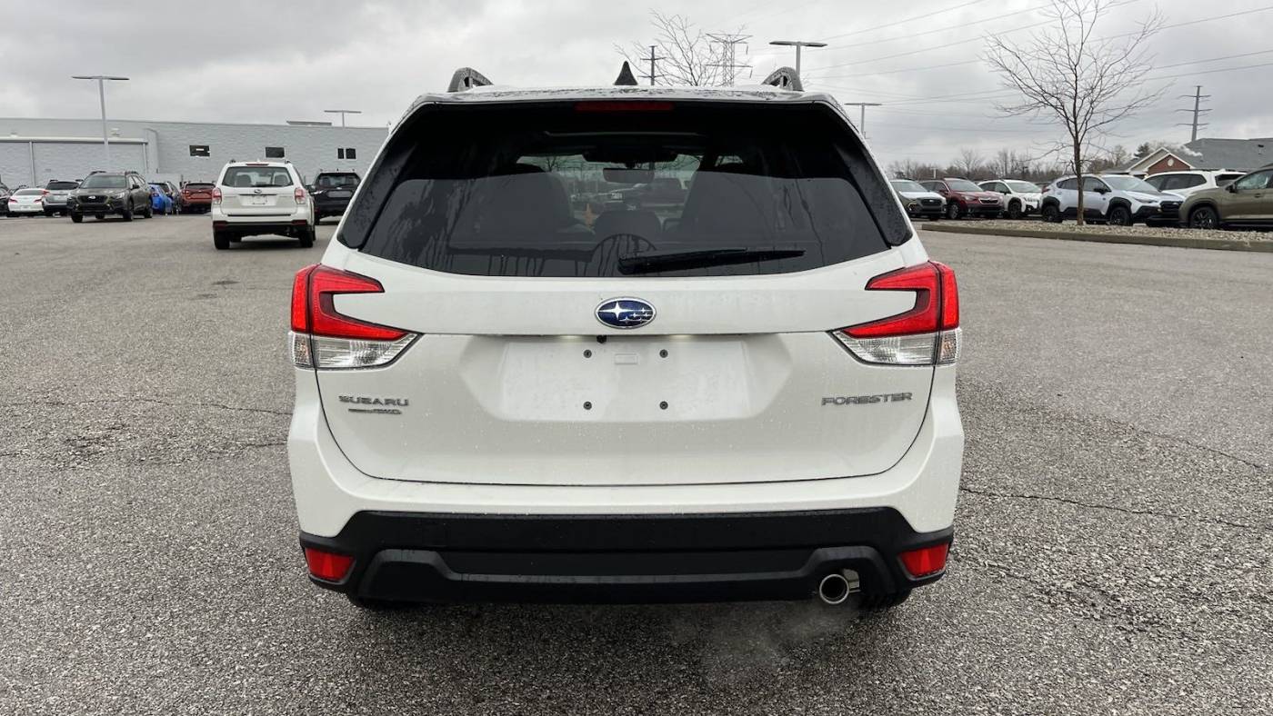 2024 subaru forester limited