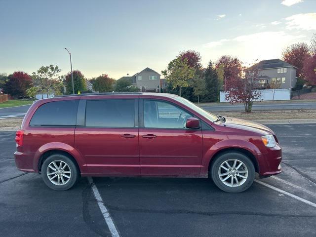 2014 dodge grand caravan sxt