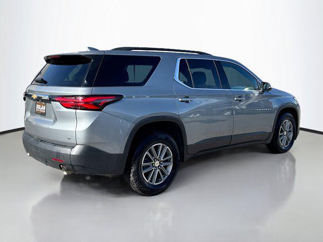 2023 chevrolet traverse lt cloth