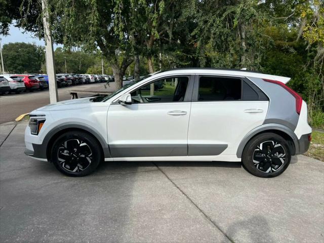 2023 kia niro ev wave