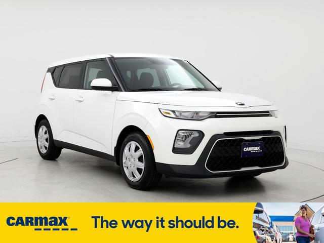 2020 kia soul lx