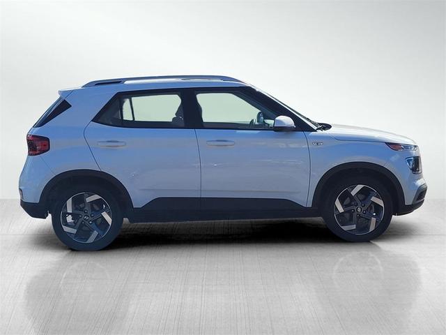 2022 hyundai venue sel