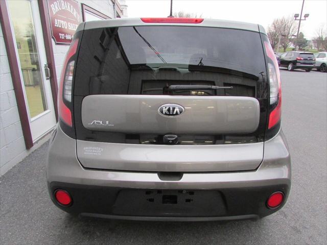 2019 kia soul base