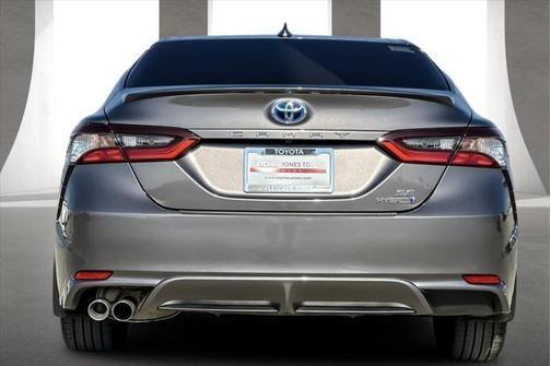 2024 toyota camry hybrid