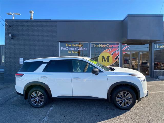 2023 nissan pathfinder s 4wd