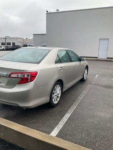 2013 toyota camry le in kent, ohio