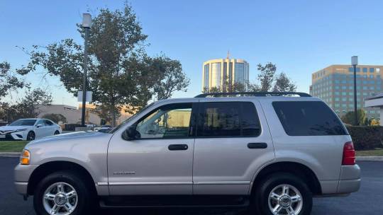 2004 Ford Explorer