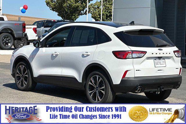 2022 ford escape sel