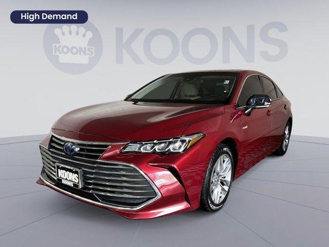 2020 toyota avalon hybrid xle plus