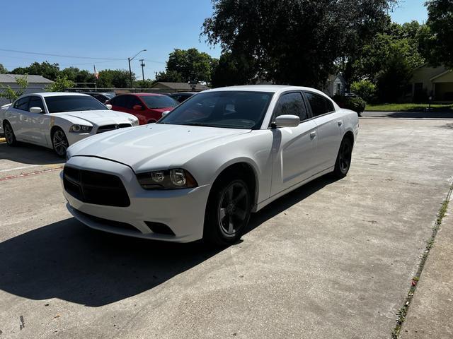 2014 dodge charger se