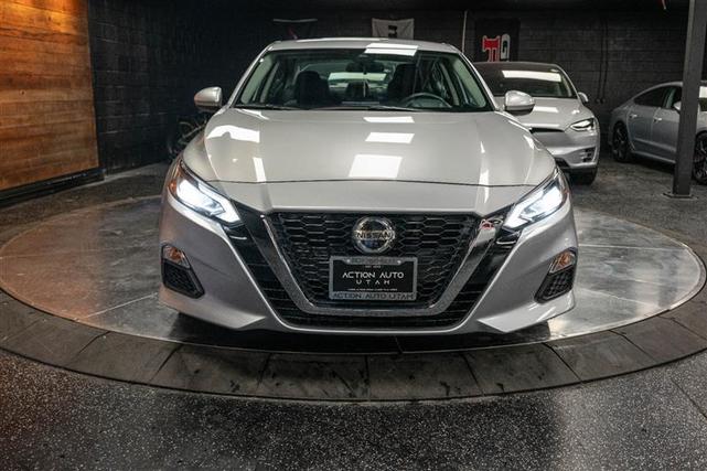 2021 nissan altima 2.5 sv