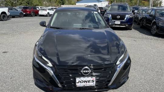 2025 Nissan Altima