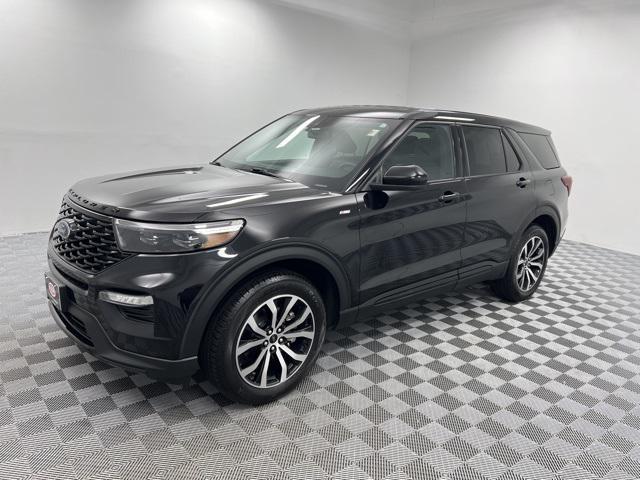 2022 ford explorer st-line