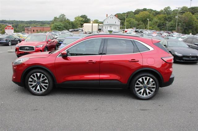 2020 ford escape titanium