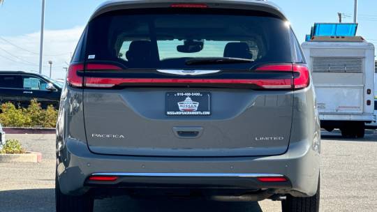 2022 Chrysler Pacifica