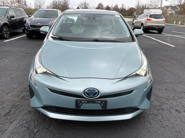 2017 toyota prius four