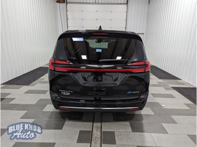 2023 chrysler pacifica hybrid limited