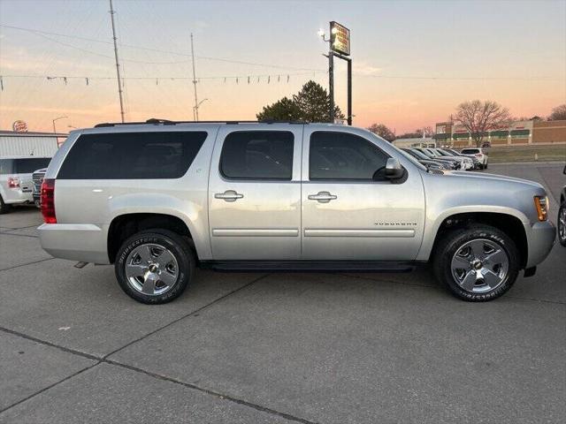 2013 chevrolet suburban 1500 lt