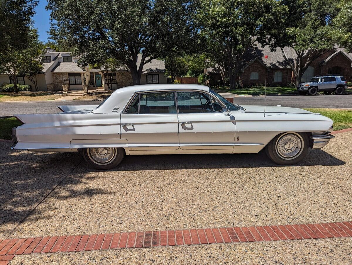 1962 cadillac fleetwood sedan white rwd automatic sixty special