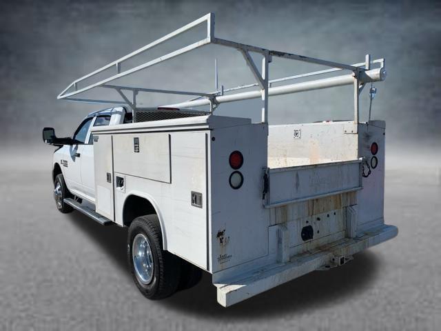 2017 ram 3500 tradesman crew cab 4x4 8' box