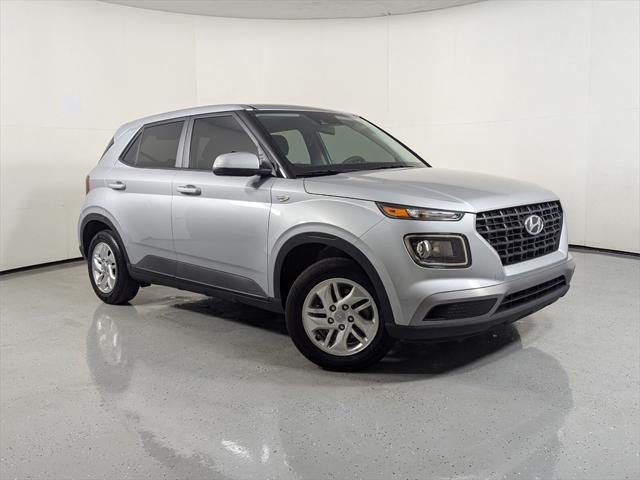 2022 hyundai venue se