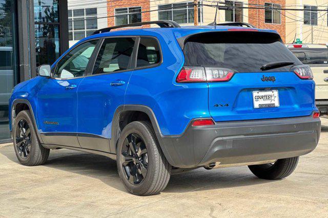 2023 jeep cherokee altitude