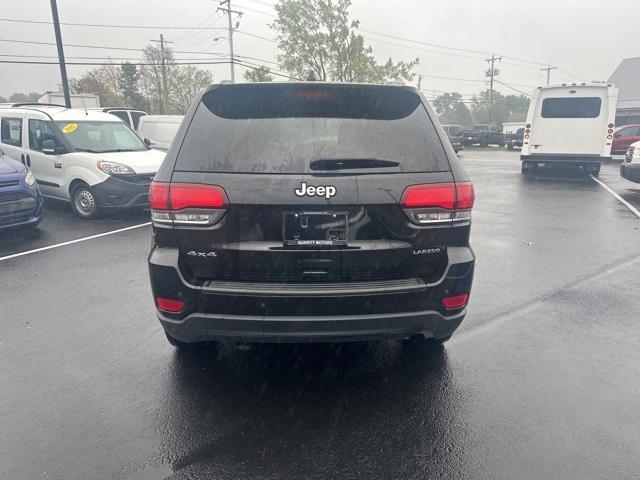 2020 jeep grand cherokee laredo e