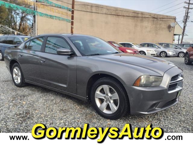 2011 dodge charger v6