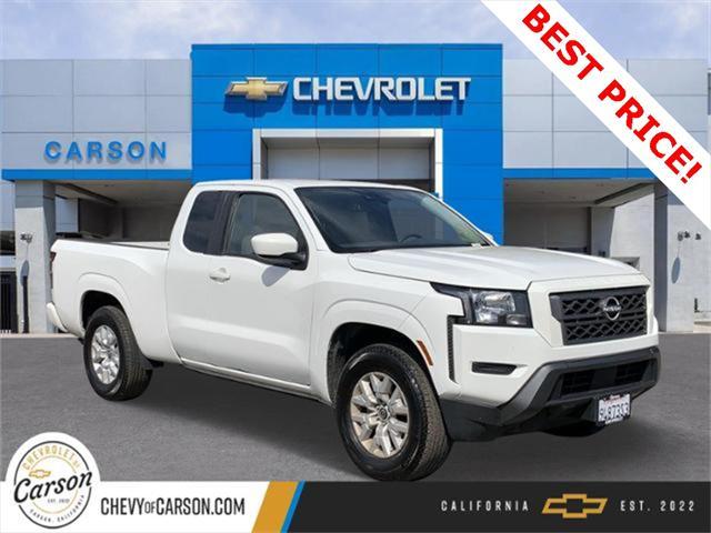 2023 nissan frontier sv