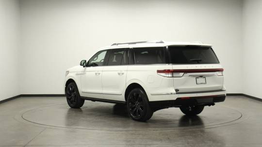 2023 Lincoln Navigator
