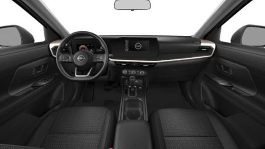 2025 Nissan Kicks