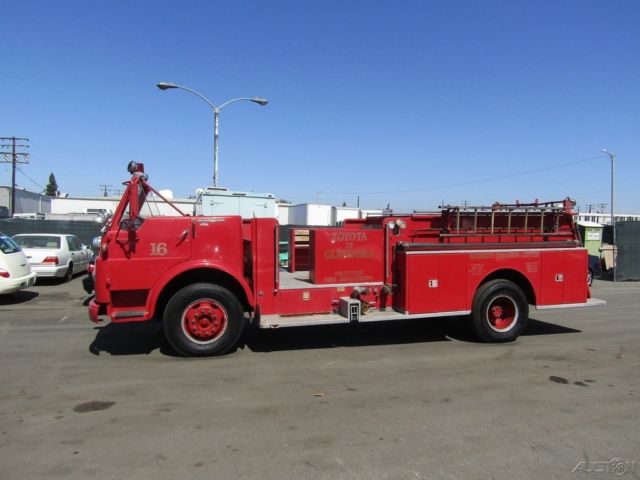 1960 international harvester fire truck 8-cylinder gas manual no reserve