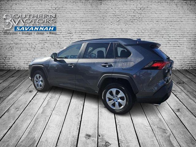 2020 toyota rav4 le