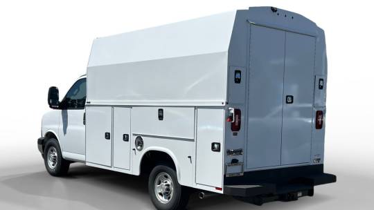 new 2023 chevrolet express commercial cutaway 3500 van 139"