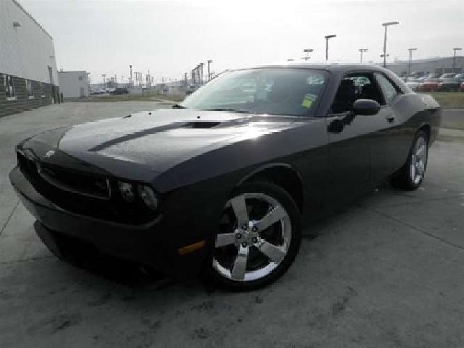 2009 dodge challenger in greenwood, in