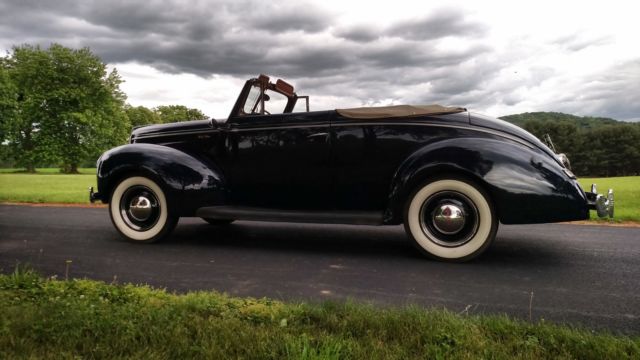 1940 ford deluxe convertible, washington blue