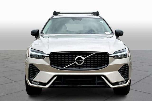 2023 volvo xc60 b5 ultimate dark theme