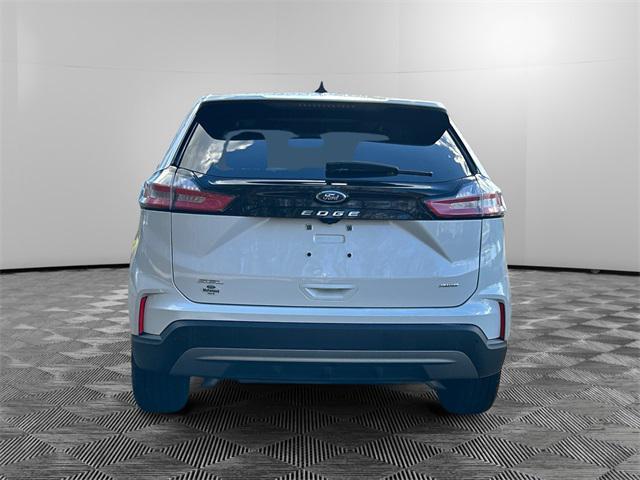 2021 ford edge sel