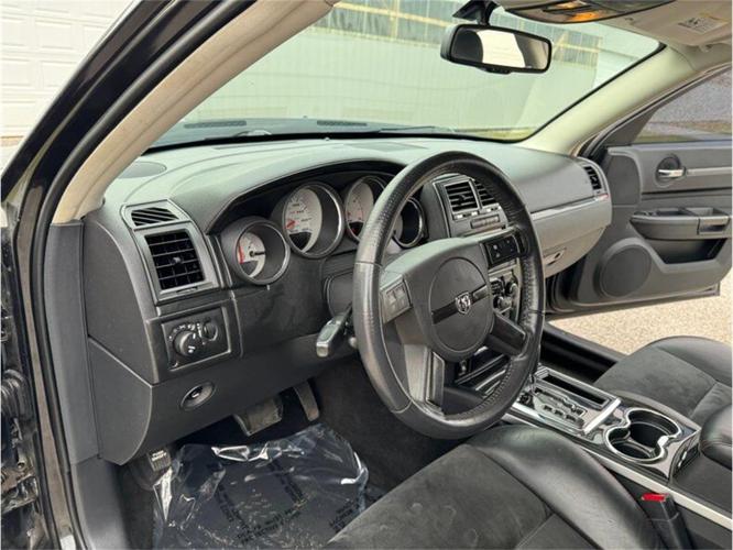 2010 dodge charger in staunton, illinois