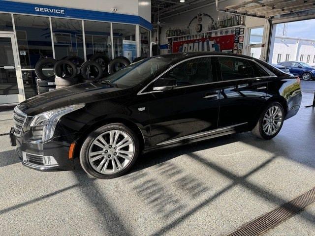 2018 cadillac xts luxury
