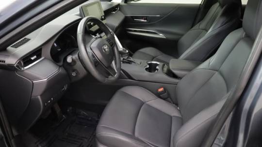 2022 toyota venza xle