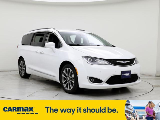2019 chrysler pacifica touring l