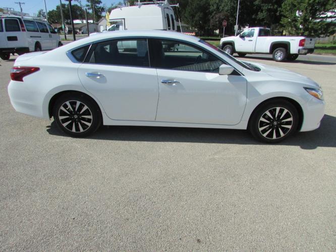 used 2018 nissan altima 2.5 sv sedan osage city, ks 66523 for sale in osage city, kansas